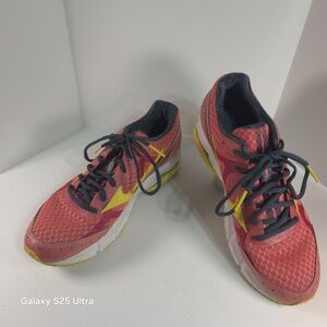 Mizuno Wave Rider 17 Womens J1GD140347 Pink Gray Running Training Shoes Sz 10